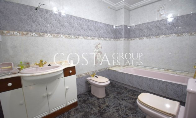 Resale - Apartments -
Guardamar del Segura - Guardamar del Segura Centro