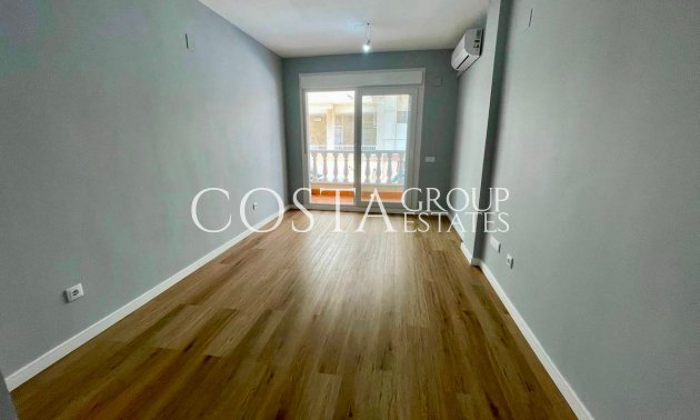 Revente - Apartments -
Torrevieja - Torrevieja Centro