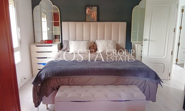 Resale - Apartments -
Alicante - Alicante Centro