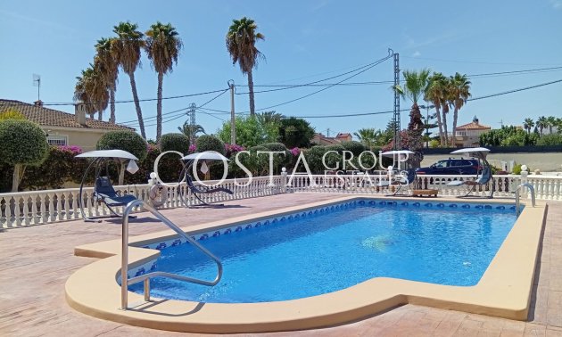 Resale - Villa -
Catral - Catral Centro