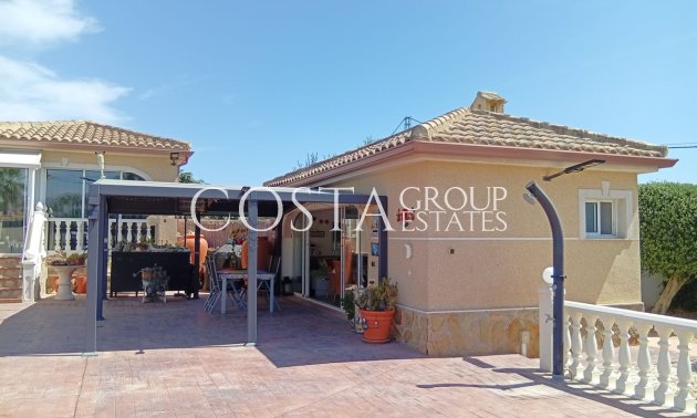 Resale - Villa -
Catral - Catral Centro