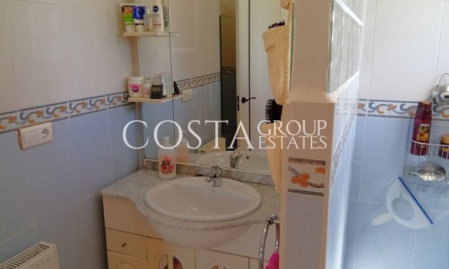 Resale - Villa -
Catral - Catral Centro
