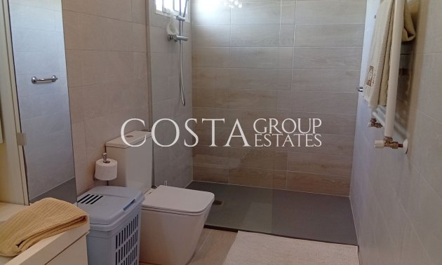 Resale - Villa -
Catral - Catral Centro