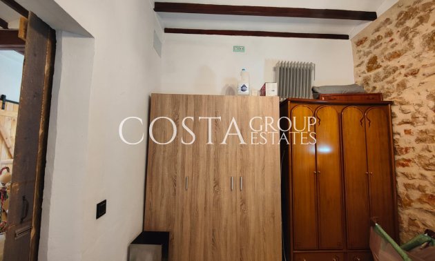 Resale - Villa -
Benissa - Benissa Centro