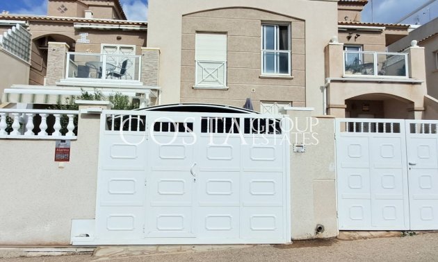 Wiederverkauf - House -
Torrevieja - Torrevieja Centro