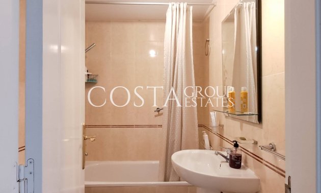 Wiederverkauf - House -
Torrevieja - Torrevieja Centro