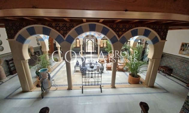 Resale - Villa -
Orihuela - Orihuela Costa