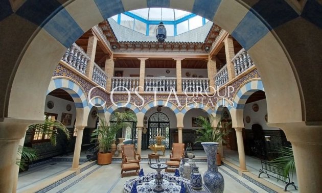 Resale - Villa -
Orihuela - Orihuela Costa