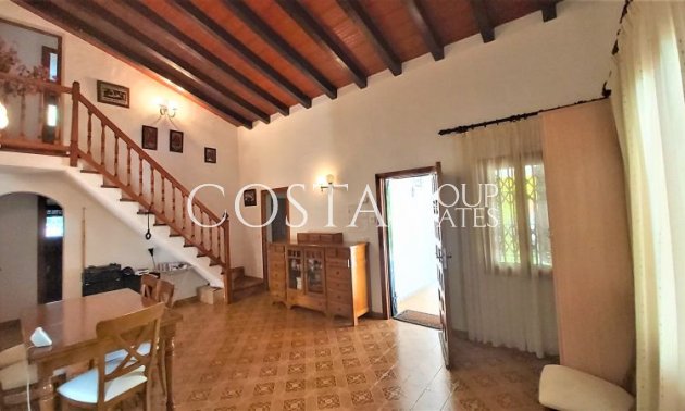 Herverkoop - Villa -
Torrevieja - Torrevieja Centro