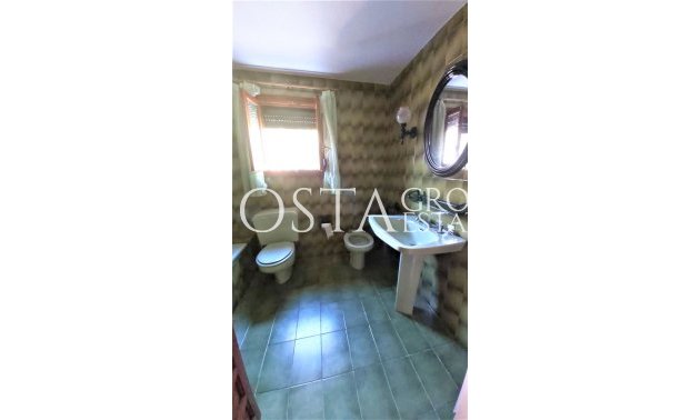 Herverkoop - Villa -
Torrevieja - Torrevieja Centro