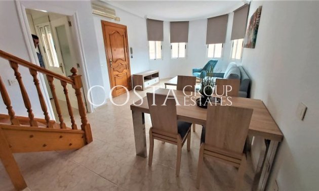 Herverkoop - Villa -
Torrevieja - Torrevieja Centro