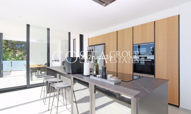 Odsprzedaż - Willa -
Teulada - Moraira