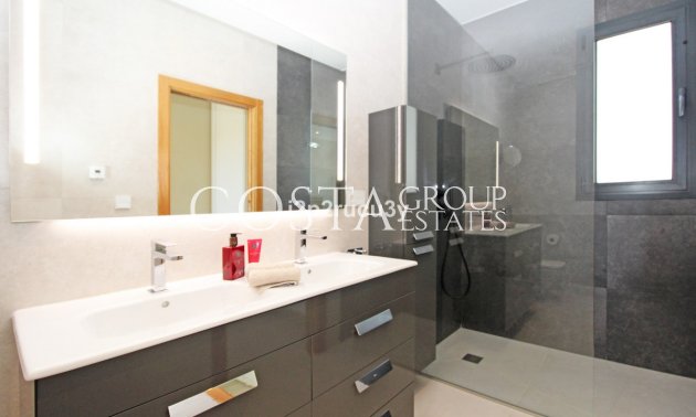 Odsprzedaż - Willa -
Teulada - Moraira