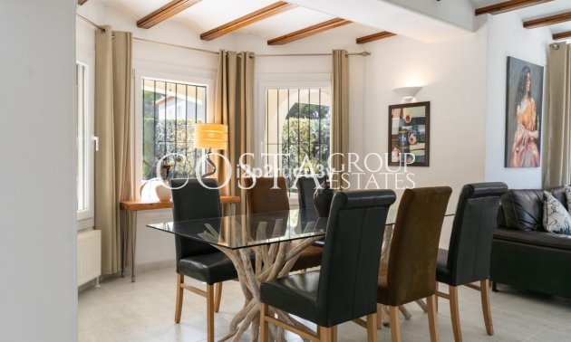 Resale - Villa -
Teulada - Moraira