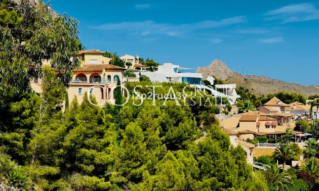 Wiederverkauf - Villa -
Altea - Altea Hills