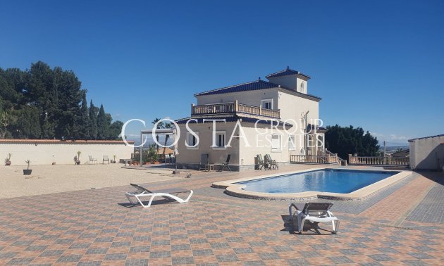 Resale - Villa -
Algorfa - Algorfa Centro