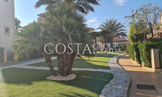 Herverkoop - Villa -
Algorfa - La Finca Golf