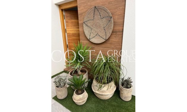 Herverkoop - Villa -
Daya Vieja - Daya Vieja Centro