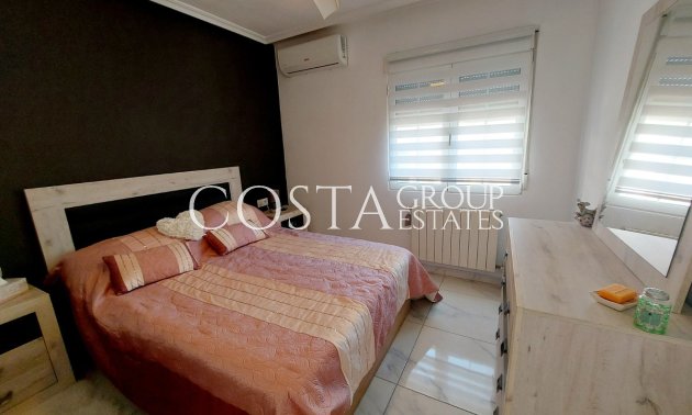 Revente - Villa -
Orihuela - Orihuela Costa