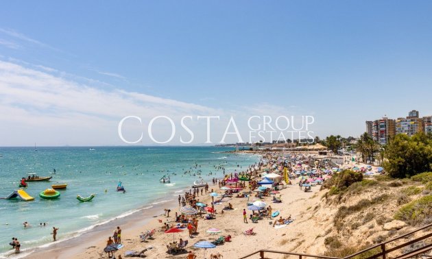 Resale - Apartments -
Orihuela - Campoamor