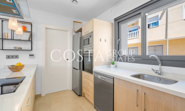 Herverkoop - Huis -
Formentera del Segura