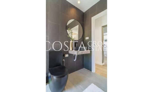 Herverkoop - Villa -
Torrevieja - La Siesta