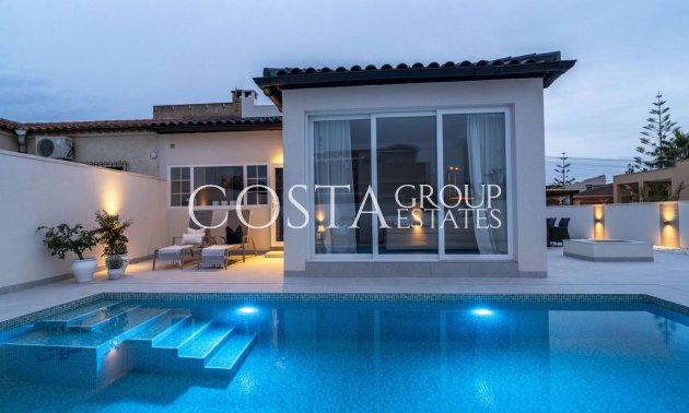 Herverkoop - Villa -
Torrevieja - La Siesta