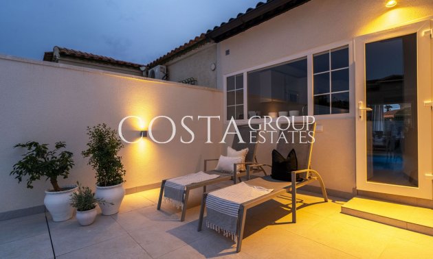 Herverkoop - Villa -
Torrevieja - La Siesta