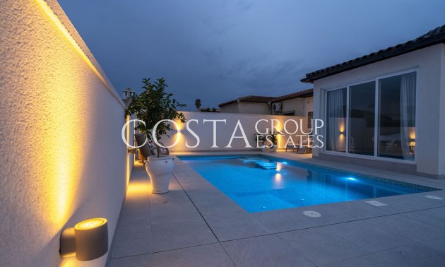 Herverkoop - Villa -
Torrevieja - La Siesta