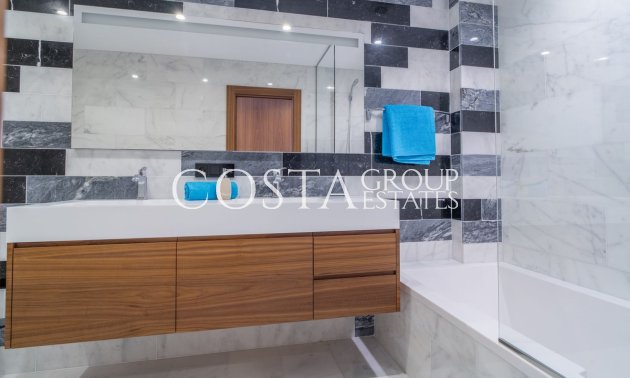 Herverkoop - Villa -
Altea - Altea La Vella