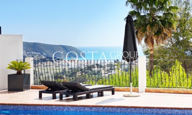 Resale - Villa -
Teulada - Moraira