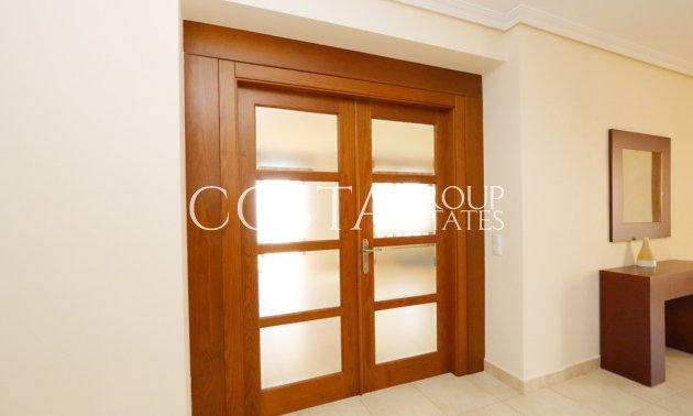 Herverkoop - Villa -
Altea - Altea Centro