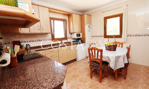 Herverkoop - Villa -
Benissa - Lleus