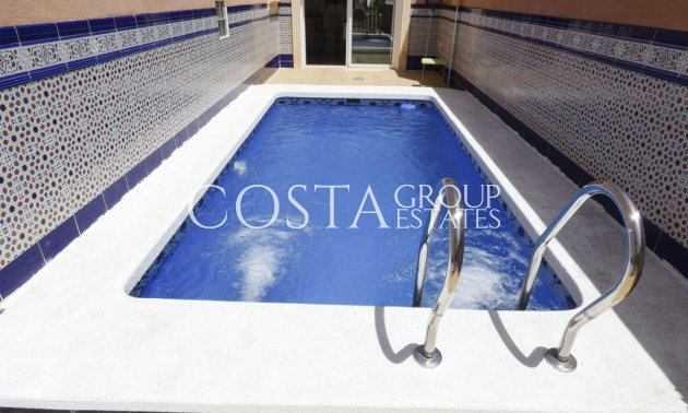 Odsprzedaż - Willa -
Bigastro