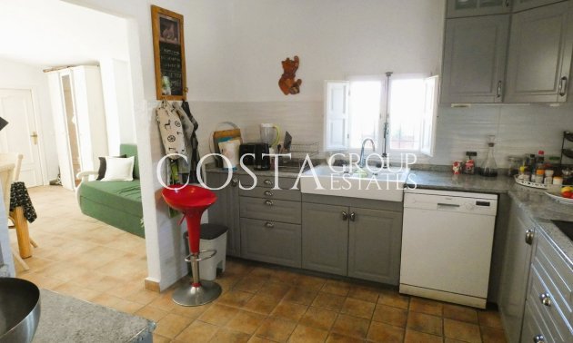 Wiederverkauf - Villa -
Dolores - Dolores Centro