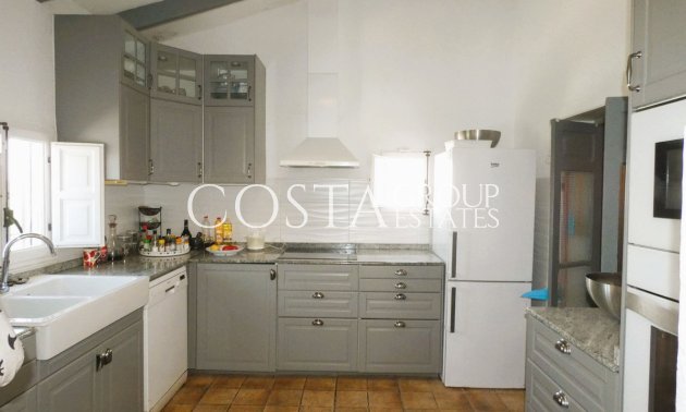 Wiederverkauf - Villa -
Dolores - Dolores Centro