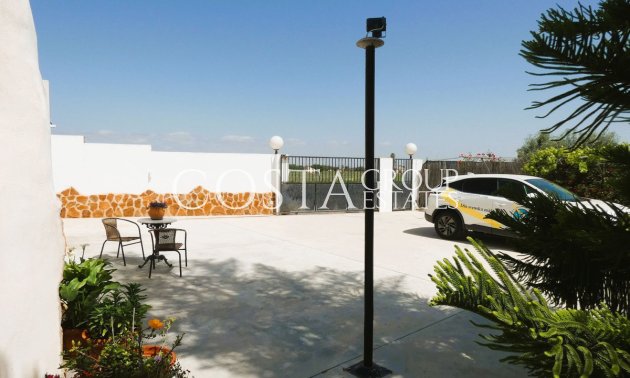 Wiederverkauf - Villa -
Dolores - Dolores Centro