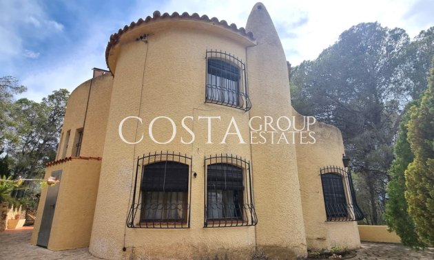 Resale - Villa -
Altea - Altea Centro