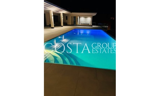 Herverkoop - Villa -
Altea - Altea Centro