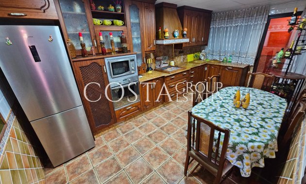 Odsprzedaż - Willa -
Daya Nueva - Daya Nueva Centro