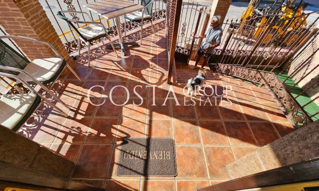 Odsprzedaż - Willa -
Daya Nueva - Daya Nueva Centro