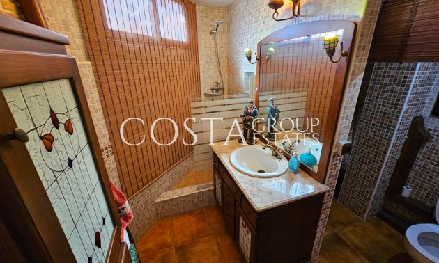 Odsprzedaż - Willa -
Daya Nueva - Daya Nueva Centro