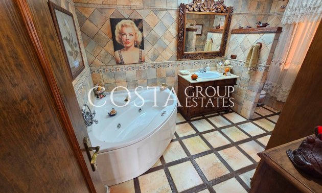 Odsprzedaż - Willa -
Daya Nueva - Daya Nueva Centro