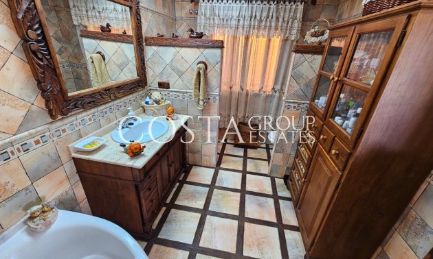 Odsprzedaż - Willa -
Daya Nueva - Daya Nueva Centro