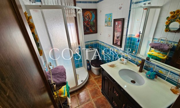 Odsprzedaż - Willa -
Daya Nueva - Daya Nueva Centro