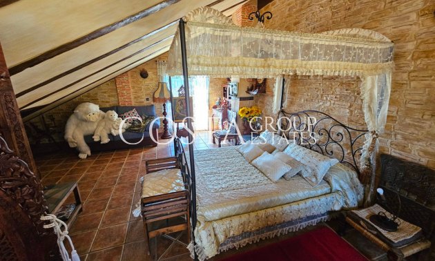 Odsprzedaż - Willa -
Daya Nueva - Daya Nueva Centro