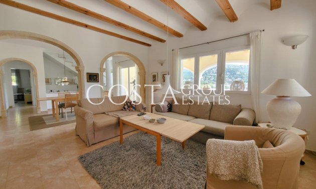 Resale - Villa -
Teulada - Moraira