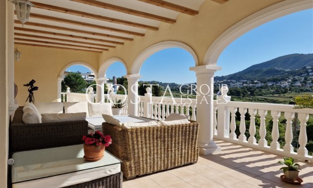 Resale - Villa -
Teulada - Moraira