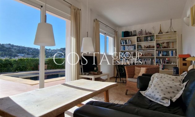 Resale - Villa -
Teulada - Moraira