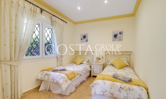 Resale - Villa -
Teulada - Moraira